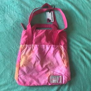SKECHERS “Social Living ‘92” RETRO BAG